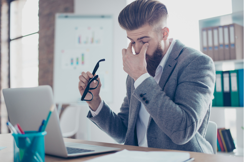 What are the causes of Dry Eye Disease?