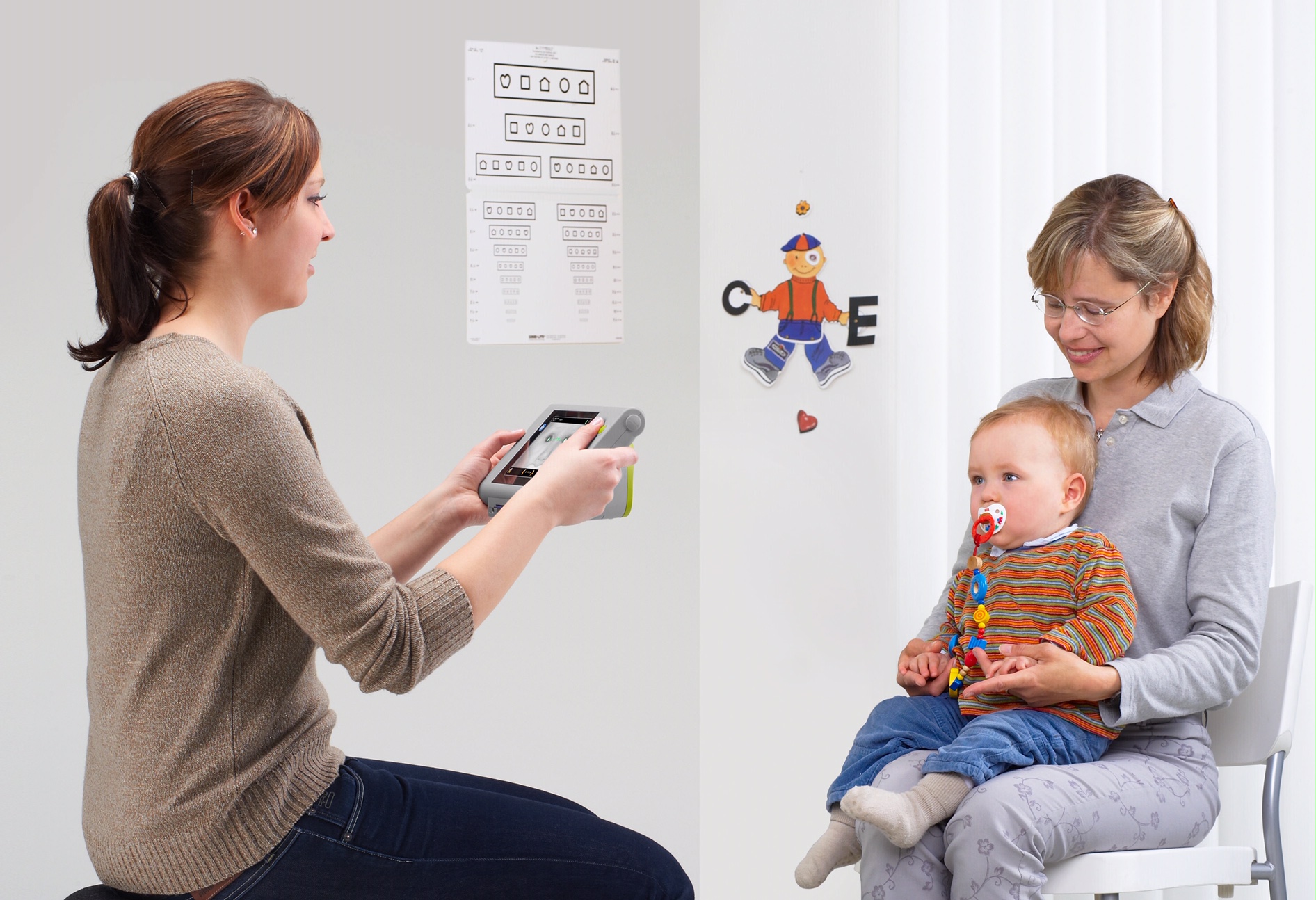Axial length measurement used to monitor myopia progression